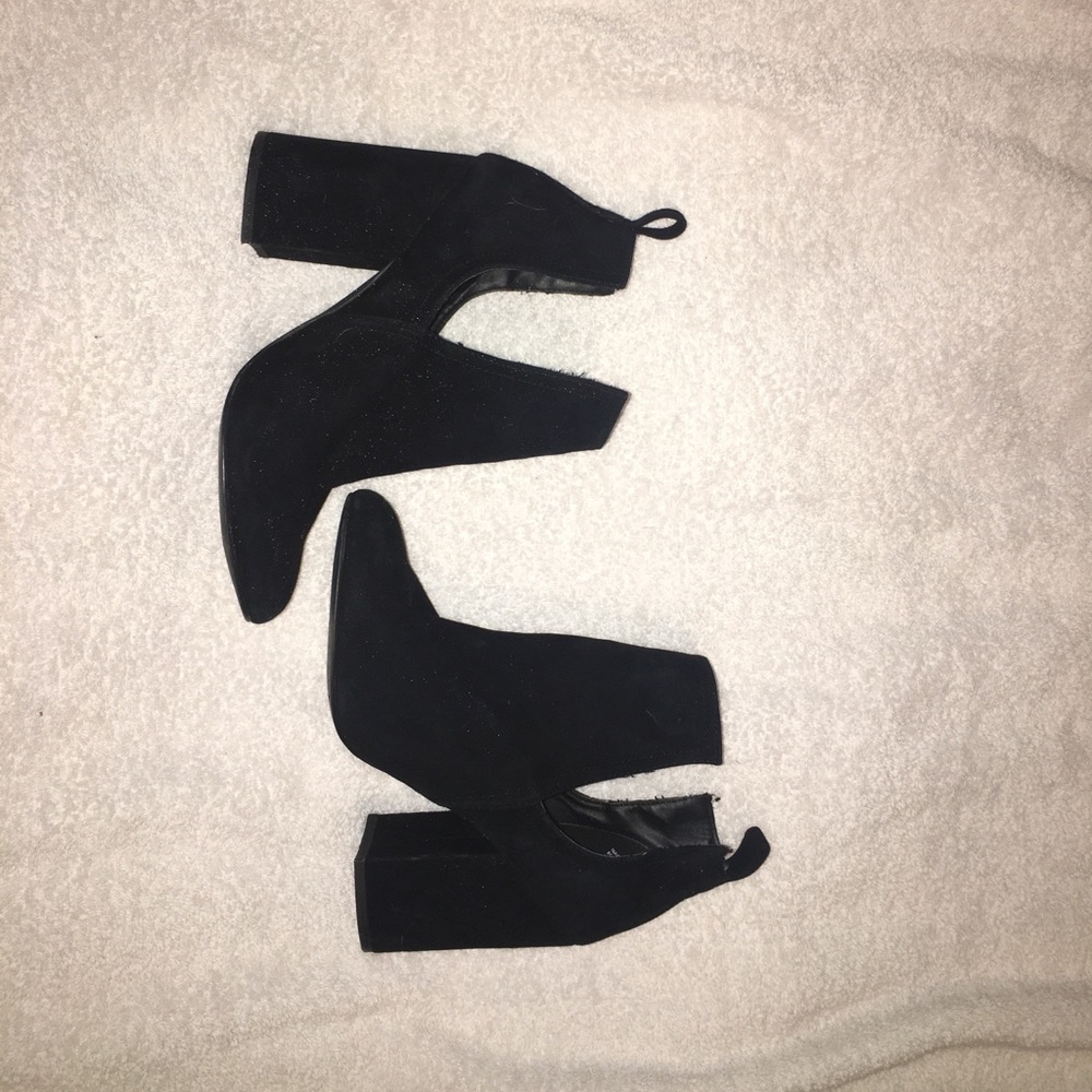 STEVE MADDEN BOOTIES